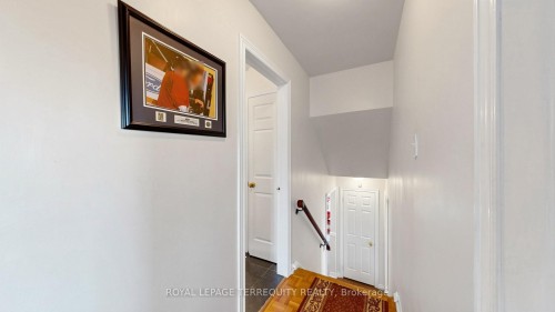 2526 Kingsberry Crescent, Mississauga, ON 