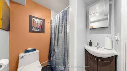 2526 Kingsberry Crescent, Mississauga, ON 