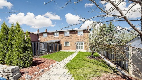 2526 Kingsberry Crescent, Mississauga, ON 