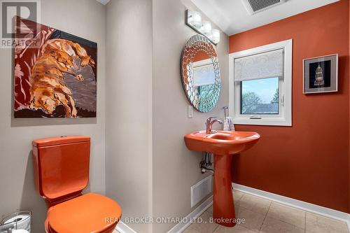 1958 Neepawa Avenue, Ottawa, ON - Indoor Photo Showing Bathroom