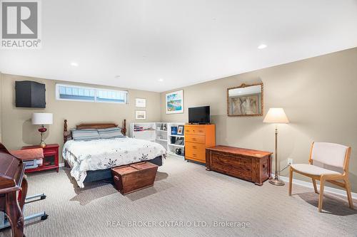 1958 Neepawa Avenue, Ottawa, ON - Indoor Photo Showing Bedroom