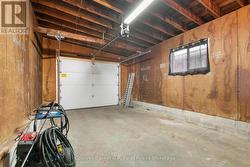 Garage - 