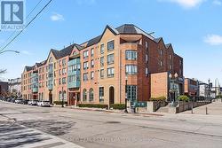 309 - 185 ROBINSON STREET Oakville, ON L6J 7P6