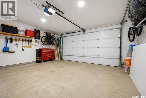 3644 Green Moss Lane, Regina, SK - Indoor Photo Showing Garage