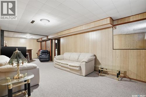 4 Malta Crescent, Saskatoon, SK - Indoor