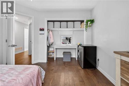 6 Kintyre Court, Caledonia, ON - Indoor Photo Showing Bedroom