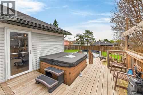 6 Kintyre Court, Caledonia, ON - Outdoor With Deck Patio Veranda With Exterior