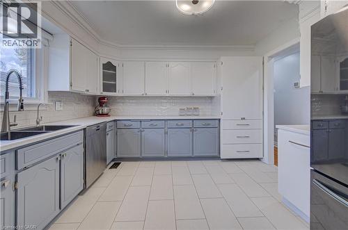 4 Ronald Road, Cambridge, ON - Indoor Photo Showing Kitchen With Double Sink