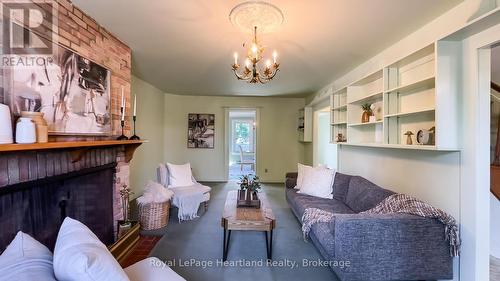 25 Wellington Street N, Goderich (Goderich (Town)), ON - Indoor With Fireplace