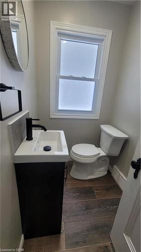 2 pc - 96 Orchard Avenue, Simcoe, ON - Indoor Photo Showing Bathroom