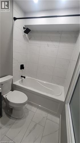 96 Orchard Avenue, Simcoe, ON - Indoor Photo Showing Bathroom