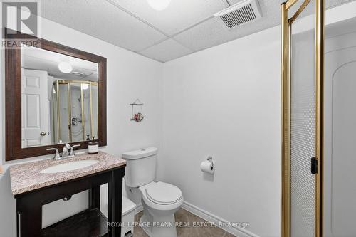 19 Trout Lane, Tiny, ON - Indoor Photo Showing Bathroom