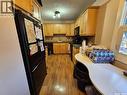 1118 Park Avenue, Weyburn, SK  - Indoor Photo Showing Kitchen 