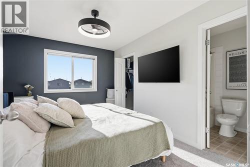 719 Rutherford Lane, Saskatoon, SK - Indoor Photo Showing Bedroom