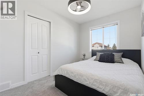 719 Rutherford Lane, Saskatoon, SK - Indoor Photo Showing Bedroom