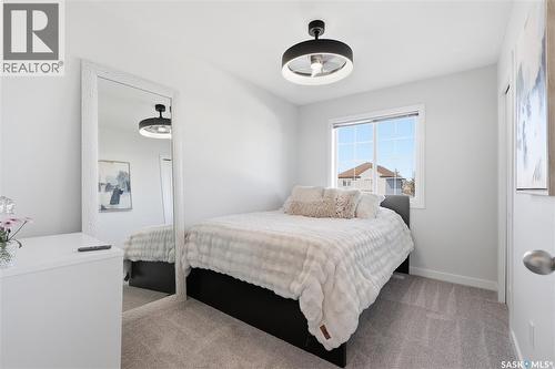 719 Rutherford Lane, Saskatoon, SK - Indoor Photo Showing Bedroom