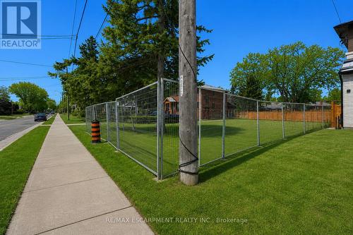 19 Broadview Avenue, Mississauga, ON 