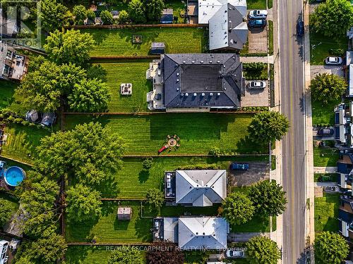 19 Broadview Avenue, Mississauga, ON 