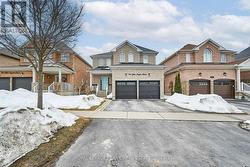 98 GLEN EAGLES DRIVE Clarington (Courtice), ON L1E 3H8