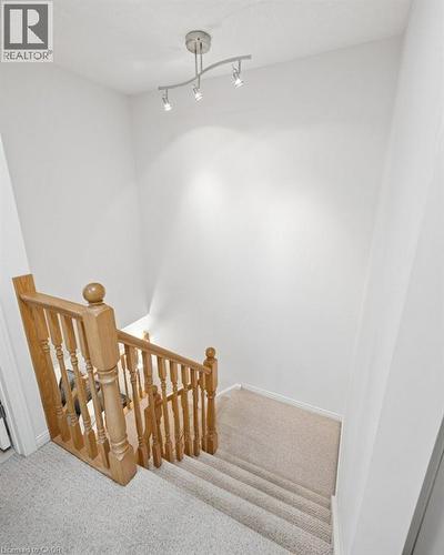 189 Shadow Wood Court, Waterloo, ON - Indoor Photo Showing Other Room