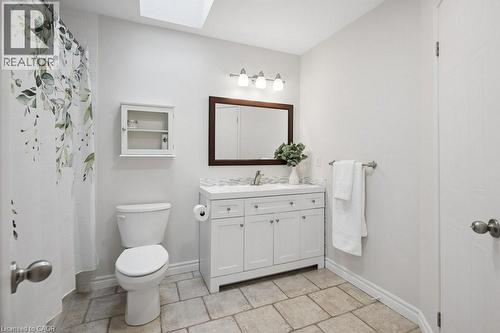 189 Shadow Wood Court, Waterloo, ON - Indoor Photo Showing Bathroom