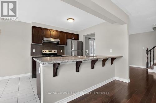 127 Grenadine Street, Ottawa, ON - Indoor Photo Showing Kitchen With Upgraded Kitchen