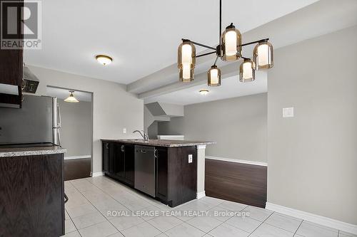 127 Grenadine Street, Ottawa, ON - Indoor Photo Showing Kitchen