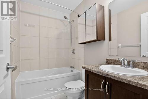 127 Grenadine Street, Ottawa, ON - Indoor Photo Showing Bathroom