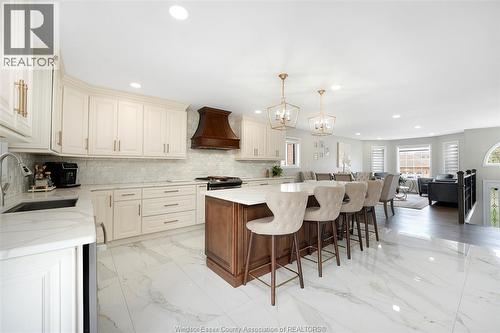 4205 Barton Crescent, Windsor, ON - Indoor