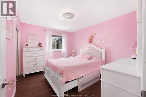 4205 Barton Crescent, Windsor, ON - Indoor Photo Showing Bedroom