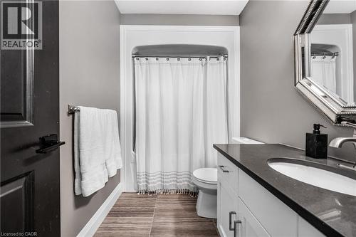635 Saginaw Parkway Unit# 47, Cambridge, ON - Indoor Photo Showing Bathroom