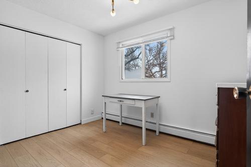 9732  75 Ave Nw, Edmonton, AB - Indoor Photo Showing Other Room