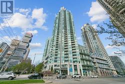 3305 - 3939 DUKE OF YORK BOULEVARD Mississauga, ON L5B 4N2