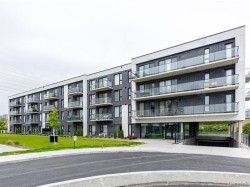 402-10130 Rue Lauraine-Vaillancourt Montréal (Ahuntsic-Cartierville), QC H3L 0B3