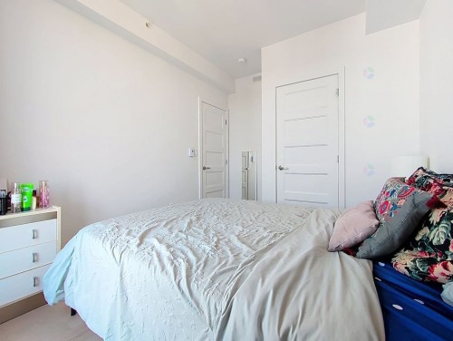 Master Bedroom - 402-10130 Rue Lauraine-Vaillancourt, Montréal (Ahuntsic-Cartierville), QC - Indoor Photo Showing Bedroom