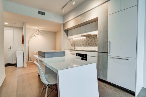 Kitchen - 3508-1188 Rue St-Antoine O., Montréal (Ville-Marie), QC - Indoor Photo Showing Other Room