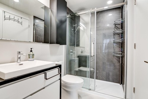 Bathroom - 3508-1188 Rue St-Antoine O., Montréal (Ville-Marie), QC - Indoor Photo Showing Bathroom