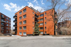 307-3625 Av. Ridgewood Montréal (Côte-Des-Neiges/Notre-Dame-De-Grâce), QC H3V 1B4