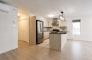 Cuisine - 4-6100 Rue De Champagnier, Brossard, QC  - Indoor Photo Showing Kitchen 