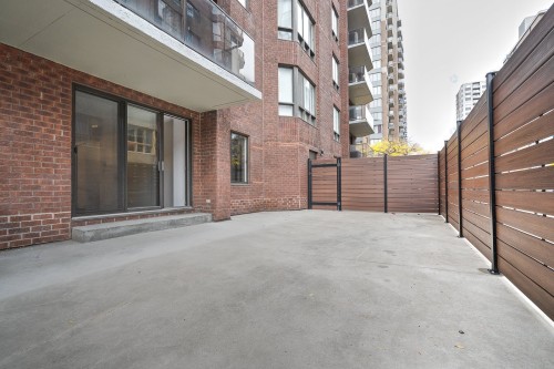Balcony - 104-1360 Rue St-Jacques, Montréal (Ville-Marie), QC - Outdoor With Exterior