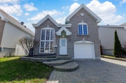 2254 Rue des Morillons  Vaudreuil-Dorion, QC J7V 9X1