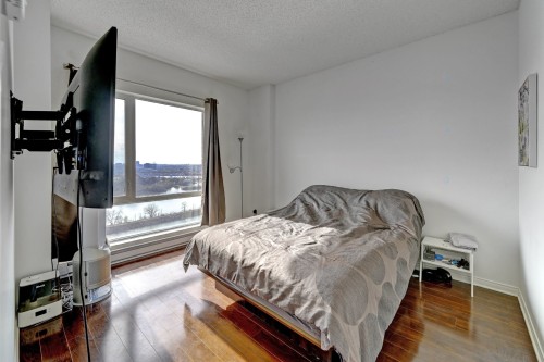 Master Bedroom - 2508-15 Boul. La Fayette, Longueuil (Le Vieux-Longueuil), QC - Indoor Photo Showing Bedroom