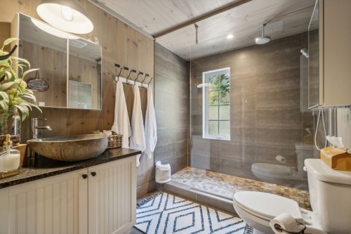 Bathroom - 12 Imp. Du Chardonnet, Lac-Supérieur, QC - Indoor Photo Showing Bathroom