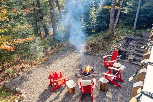 Courtyard - 12 Imp. Du Chardonnet, Lac-Supérieur, QC - Outdoor
