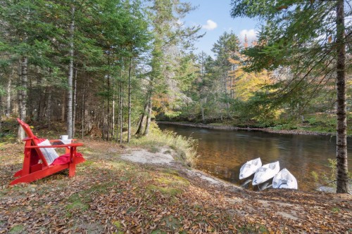 Waterfront - 12 Imp. Du Chardonnet, Lac-Supérieur, QC - Outdoor