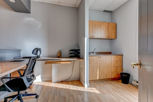 Bureau - 2-287 Rue Labelle, Saint-Jérôme, QC - Indoor Photo Showing Office