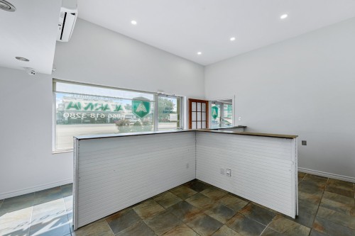 Office - 1063 Boul. D'Iberville, Saint-Jean-Sur-Richelieu, QC - Indoor Photo Showing Other Room