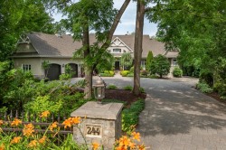 244 Rue Main Hudson, QC J0P 1H0