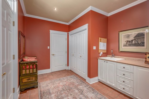 Salle de lavage - 244 Rue Main, Hudson, QC - Indoor