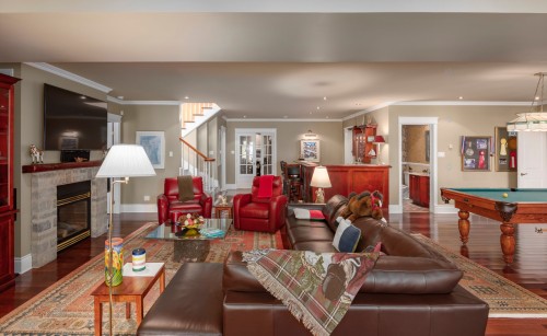 Salle familiale - 244 Rue Main, Hudson, QC - Indoor With Fireplace